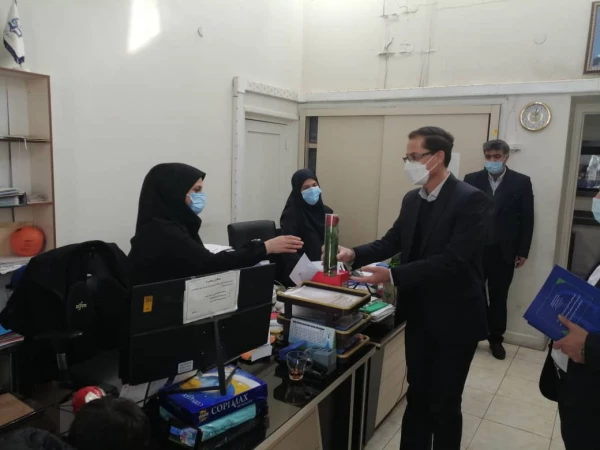 به مناسبت ولادت با سعادت حضرت فاطمه زهرا(س) روز مادر و مقام زن در مدیریت امور پردیس-های استان تهران از همکاران خانم قدردانی شد. 6