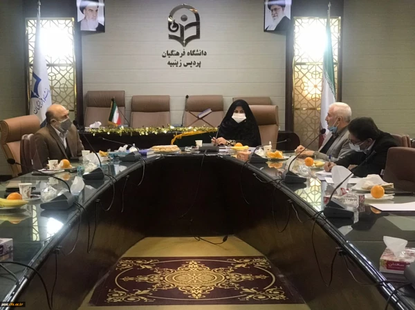 بازدید سرپرست مدیریت امور پردیس های استان تهران و هیات همراه از پردیس زینبیه 2