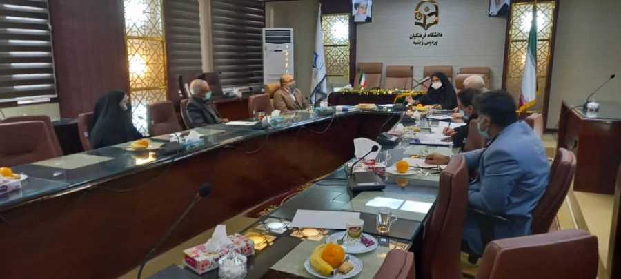 بازدید سرپرست مدیریت امور پردیس های استان تهران و هیات همراه از پردیس زینبیه 6