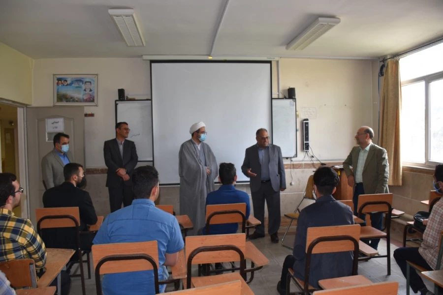 از سرگیری آموزش حضوری دانشجومعلمان پردیس ها و مراکز استان تهران 22