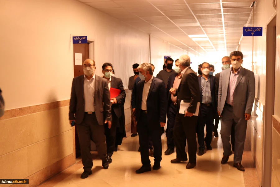 دکتر سمیعی از مرکز شهدای مکه بازدید کرد. 10