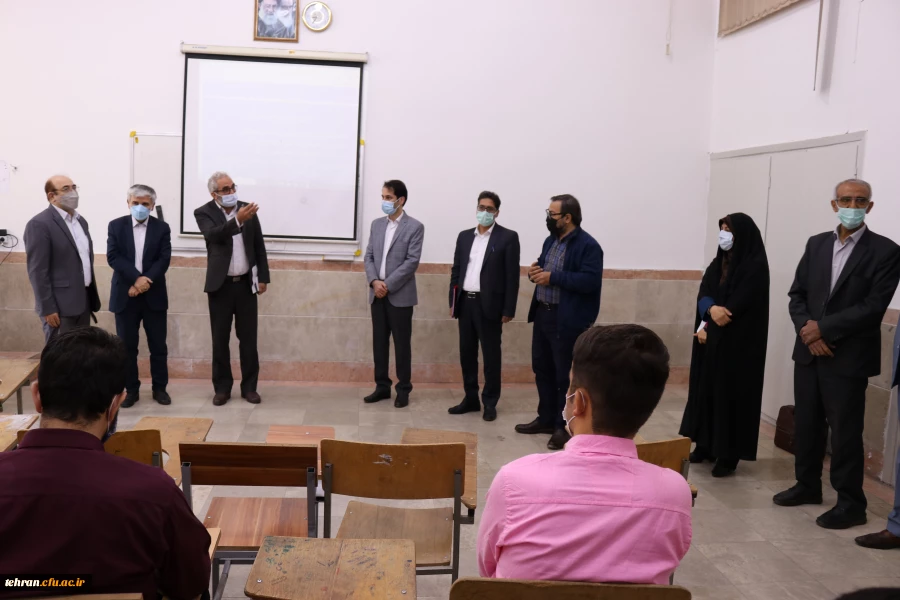 دکتر سمیعی از مرکز شهدای مکه بازدید کرد. 12