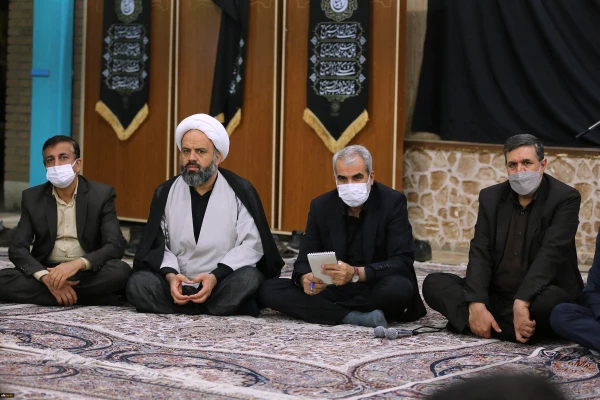 دانشجومعلمان با بهره مندی از ظرفیت لیالی قدر و تاسی از حضرت علی (ع) جهاد تبیین را سرلوحه فعالیت خود قرار دهند. 5