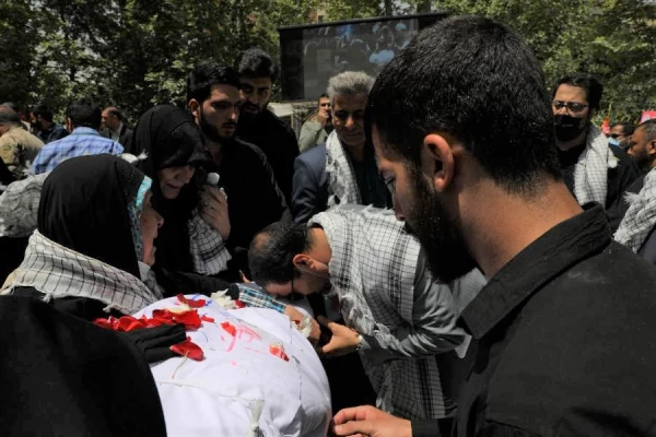 مراسم تشییع و تدفین شهید خوشنام گمنام در مرکز شهید شرافت 4