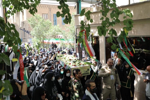 مراسم تشییع و تدفین شهید خوشنام گمنام در مرکز شهید شرافت 42