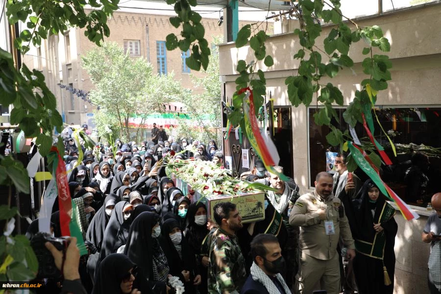 مراسم تشییع و تدفین شهید خوشنام گمنام در مرکز شهید شرافت 42
