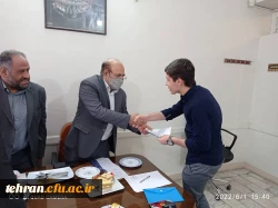 اهدای ابلاغ رسمی اعضای منتخب شورای صنفی دانشجویی پردیس شهید مفتح شهرری 7