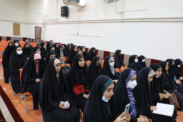 نقش دانشگاه فرهنگیان در تقویت و ارتقا غیرت و قدرت ملی 4