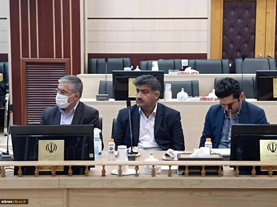 موضوعی را هم سطح با تربیت معلم سراغ ندارم. 6