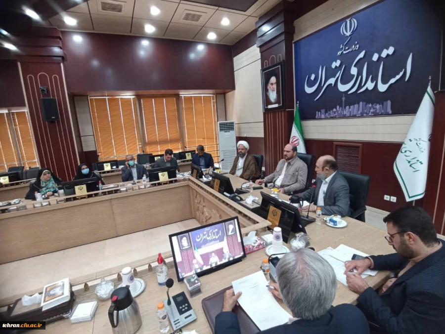 موضوعی را هم سطح با تربیت معلم سراغ ندارم. 10