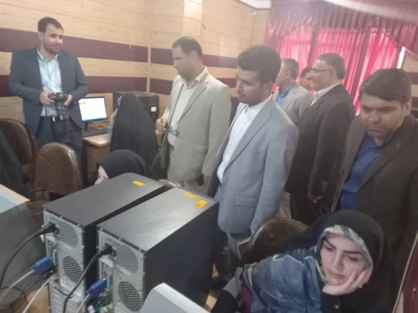 آزمون حضوری، الکترونیکی مهارت آموزان در پردیس ها و مراکز استان تهران برگزار شد 7