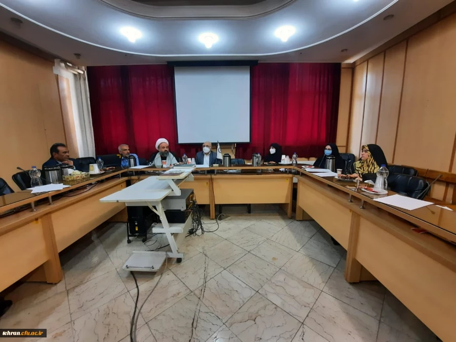 جلسه شورای مدیریت استان تهران برگزار شد. 4