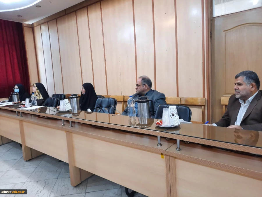 جلسه شورای مدیریت استان تهران برگزار شد. 5