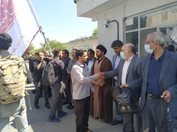 اعزام اولین کاروان دانشجویی دانشگاه فرهنگیان استان تهران به مراسم پیاده روی اربعین 2