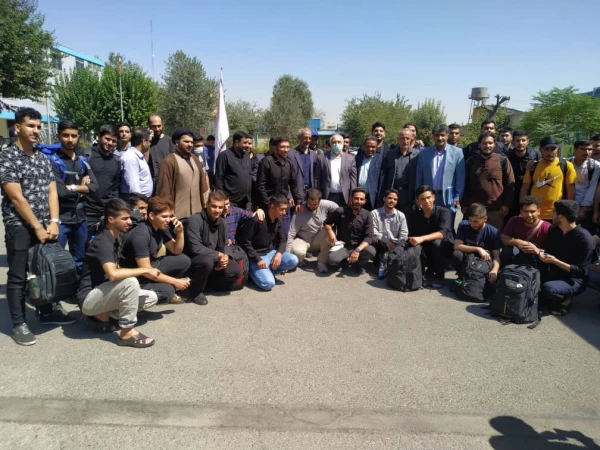 اعزام اولین کاروان دانشجویی دانشگاه فرهنگیان استان تهران به مراسم پیاده روی اربعین 5