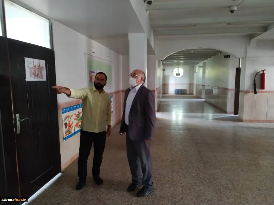 بازدید سرپرست مدیریت امور پردیس های استان تهران از دبیرستان ملاصدرا شهرری 5