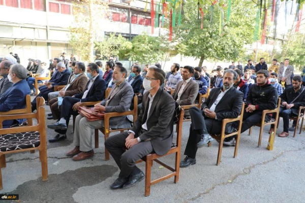 سیزده آبان روز بزرگداشت مقام بصیرت است. 4