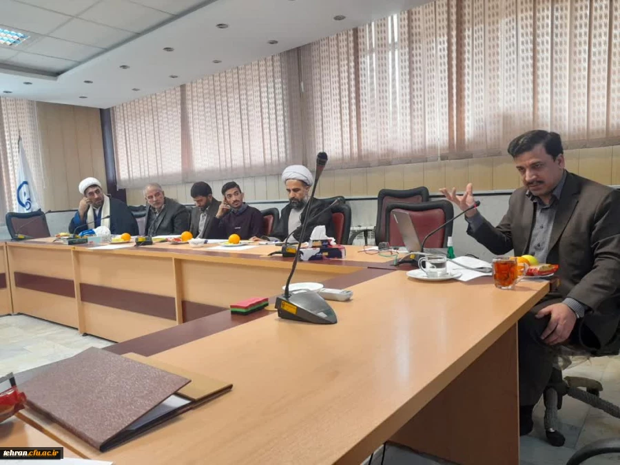 کارگاه روش های پژوهشی ویژه استادان گروه معارف اسلامی سراسر کشور 3