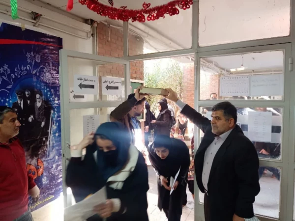 برگزاری آزمون مهارت آموزان ماده 28 در مرکز آموزش عالی شهدای مکه مورَّخِ 1401/11/13
 4