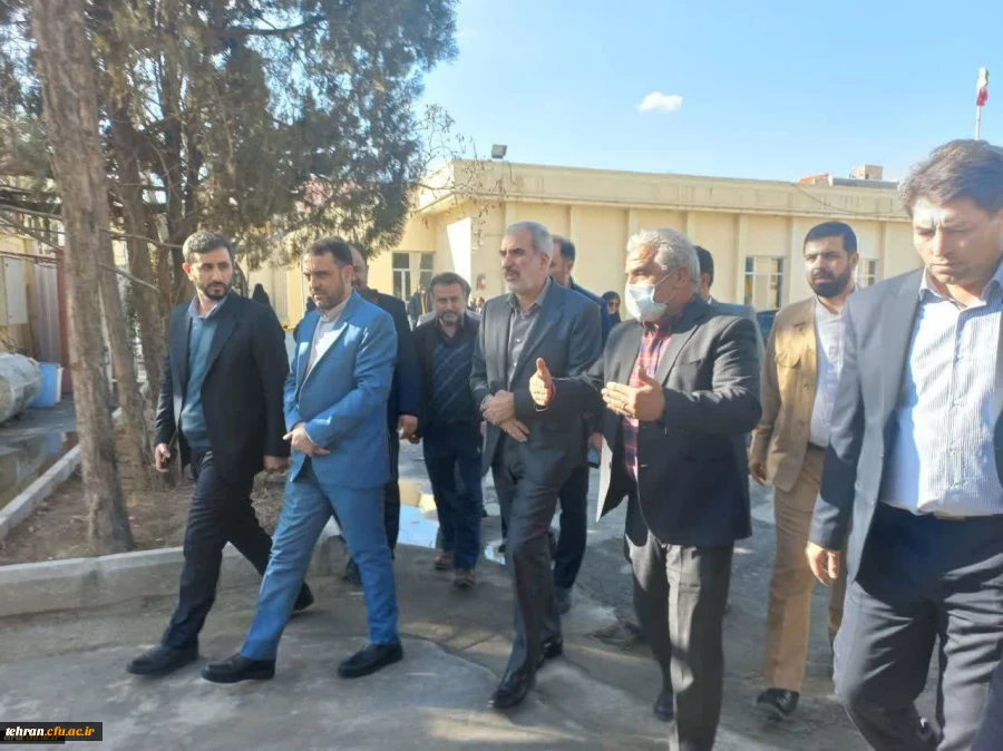 
حضور وزیر محترم آموزش و پرورش جناب آقای دکتر نوری و هیئت همراه در مرکز عترت
 4