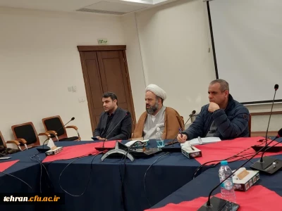 حضور دکتر اصلاحچی معاون پژوهشی و فناوری دانشگاه،دکتر اولی سرپرست مدیریت امور پردیس های فرهنگیان و حجت الاسلام دکتر مقدم مسئول دفتر نهاد رهبری دانشگاه فرهنگیان استان تهران در جمع دانشجویان نخبه و رتبه زیر ۱۰۰۰ کنکور سراسری سال ۱۴۰۰ (دانشجومعلمان دانشگاه فرهنگیان) در مشهد مقدس