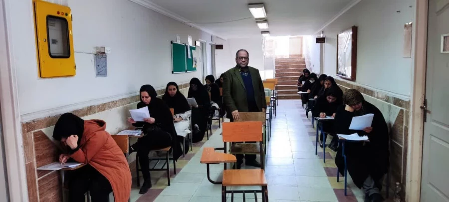 
برگزاری آزمون جامع ویژه مهارت آموزان ماده 28 ورودی سال 1401
 3