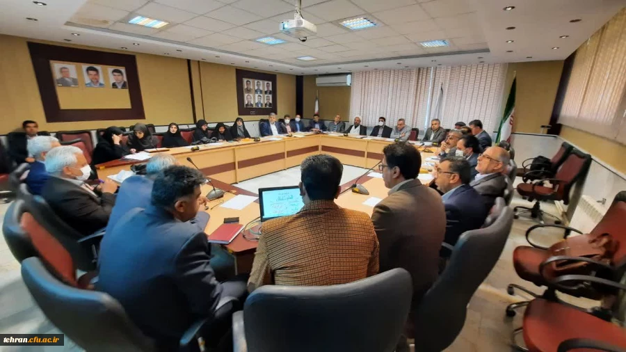 جلسه مشترک معاونت پژوهش و فناوری دانشگاه و مدیران این حوزه با شورای مدیران، نمایندگان مدیران گروه و شورای پژوهشی دانشگاه فرهنگیان استان تهران 2