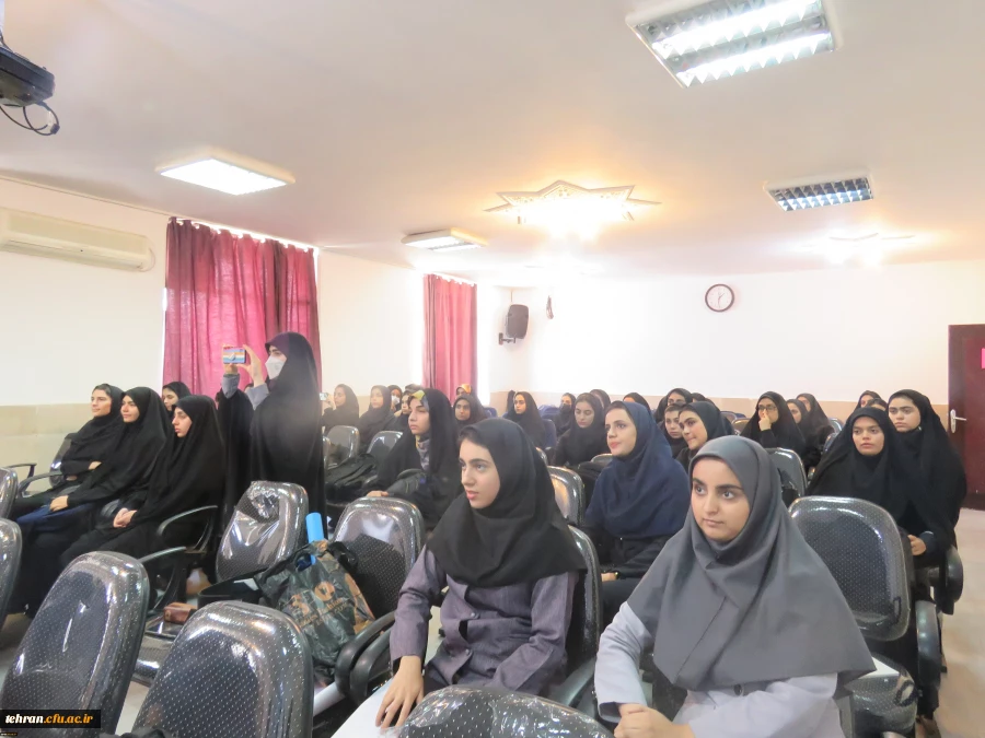 برگزاری دهمین جشنواره الگوهای تدریس برتر در مرکز عترت واوان 4