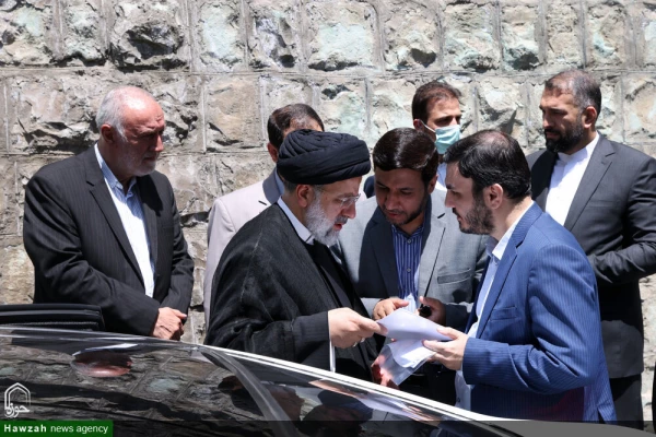 
دانشگاه فرهنگیان کانون تحول در آموزش و پرورش است

