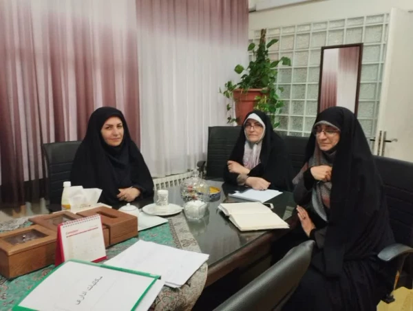 حضور و بازدید ناظر فعالیت های فرهنگی دانشگاه فرهنگیان در مراکز و پردیس های استان تهران
 6