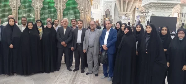 حضور مدیریت امور پردیس های استان تهران در مراسم تجدید میثاق دانشگاهیان با آرمان های حضرت امام خمینی(ره)
 3