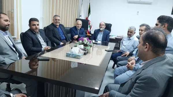 دیدار سرپرست مدیریت امور پردیس های استان تهران با اعضای شورای شهر تهران و شهردار منطقه چهار تهران 2