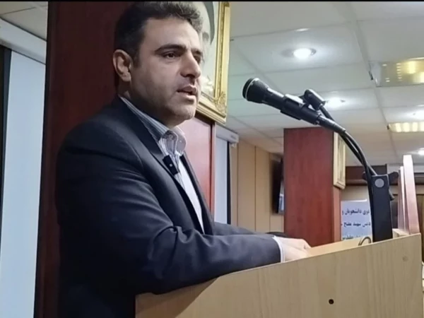 برگزاری مراسم اختتامیه اولین  اردوی زیارتی معرفتی دانشجو معلمان استان تهران با حضور دانشجویان پردیس شهید مفتح شهر ری  در سالن همایش های مجتمع فرهنگی آموزشی جواد الائمه (ع) با حضور استاد رحیم پور ازغدی؛ عضو شورای عالی انقلاب فرهنگی 4