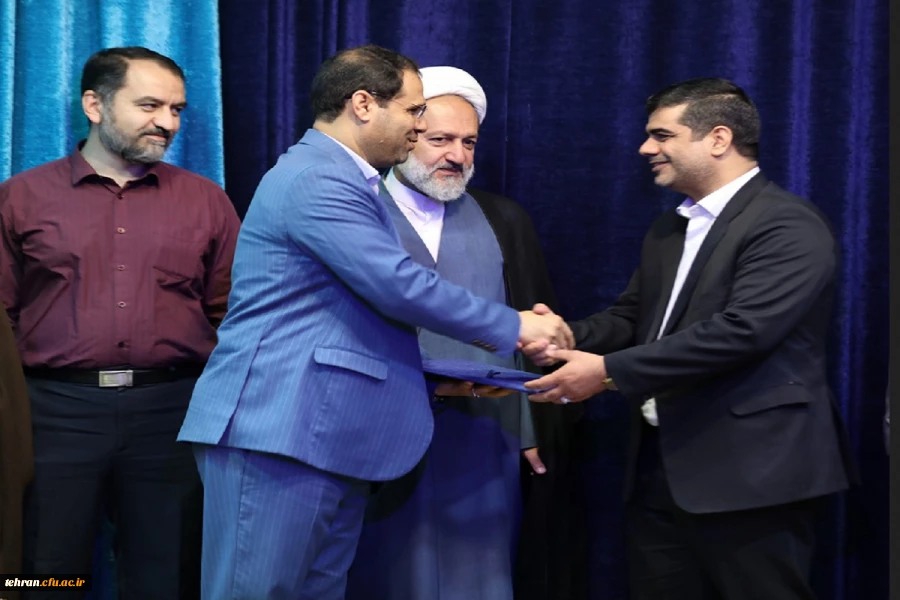 گفتمان تربیت معلم، مهمترین اتفاق در نظام آموزش و پرورش است 2