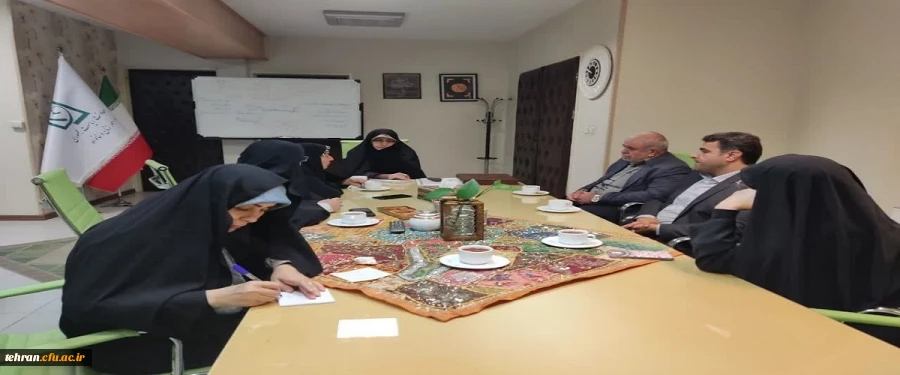 دیدار با خانم دکتر خزعلی، معاون محترم رئیس جمهور در امور زنان و خانواده 2