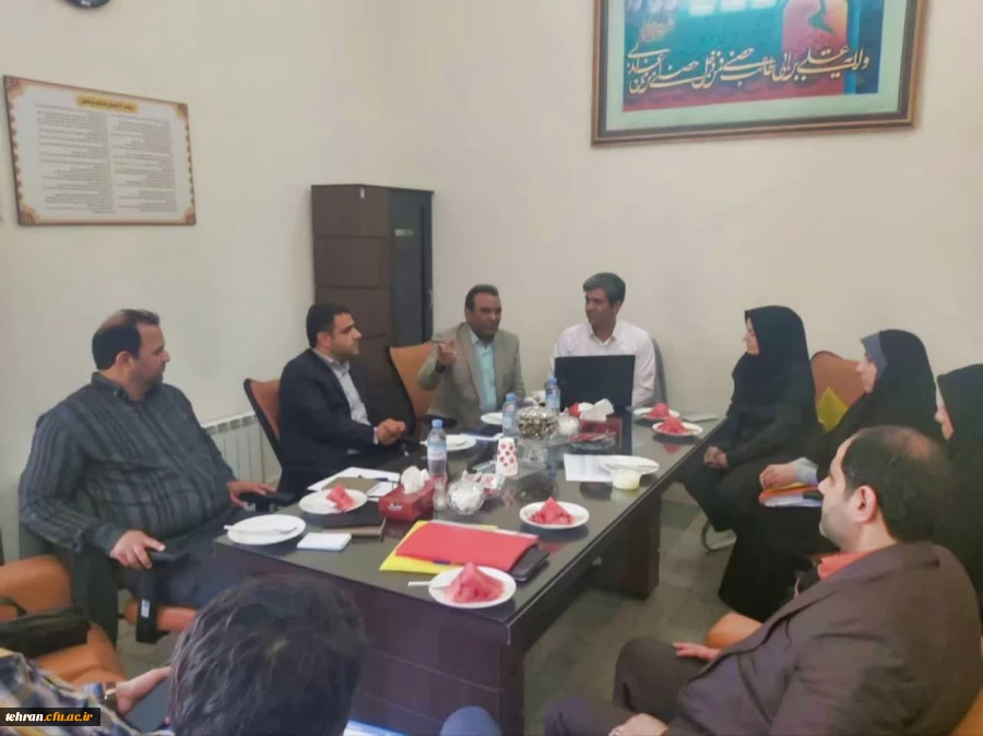  اولین نشست تخصصی کارشناس مسؤولان آموزشی پردیس ها و مراکز استان تهران. 2