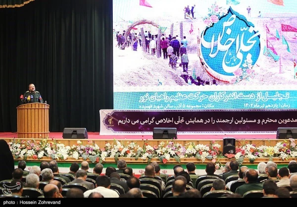 در همایش کشوری تجلیل از متصدیان و راهیان نور، تحت عنوان «تجلی اخلاص» از دکتر اسماعیل اولی، مدیریت امور پردیس های استان تهران  دانشگاه فرهنگیان  تقدیر شد. 4