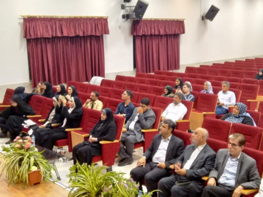 مراسم تجلیل از برگزیدگان دهمین جشنواره ارائه الگوی تدریس برتر  5