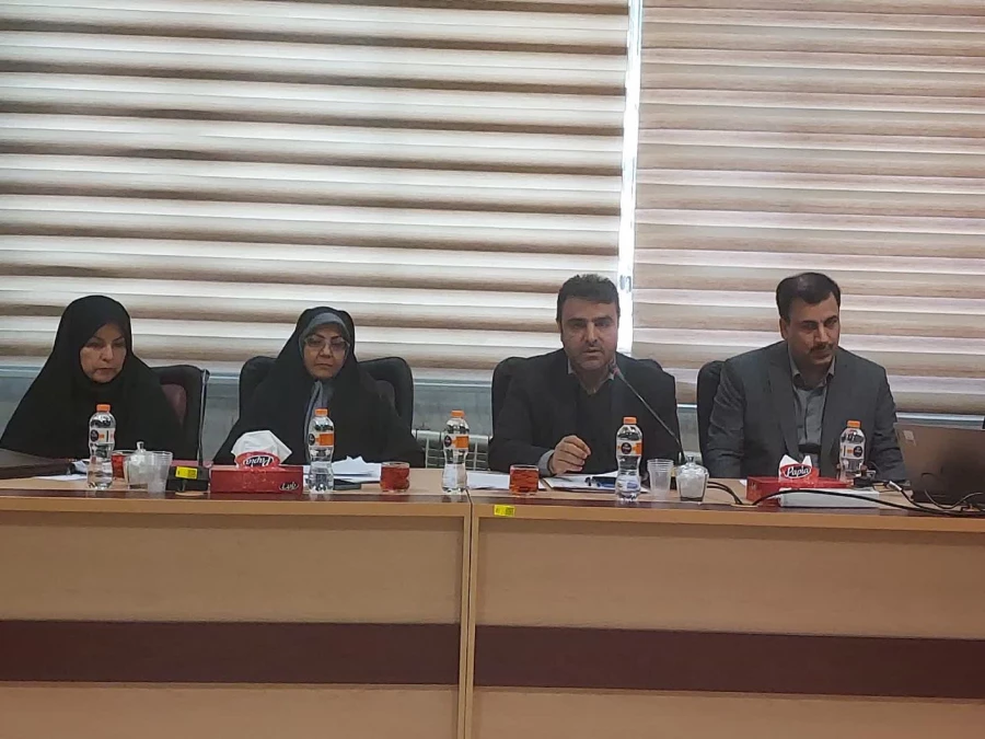 نشست توجیهی مدیرکل منابع انسانی با سرپرستان پردیس ها ومراکز آموزشی استان تهران