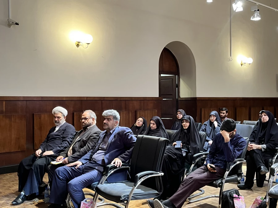 برگزاری جلسه شورای فرهنگی در موزه ملی تهران  2