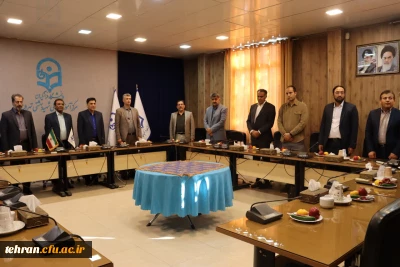 با حضور رئیس دانشگاه فرهنگیان استان تهران برگزار شد:

جلسه هم اندیشی اساتید و اعضای هیئت علمی مرکزآموزش عالی شهید بهشتی