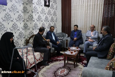 به مناسبت سالروز شهید مصطفی یوسفی در مرکزآموزش عالی شهید بهشتی تهران صورت گرفت:

حضور دکتر علی محمدی در منزل شهید و دیدار با خانواده ایشان