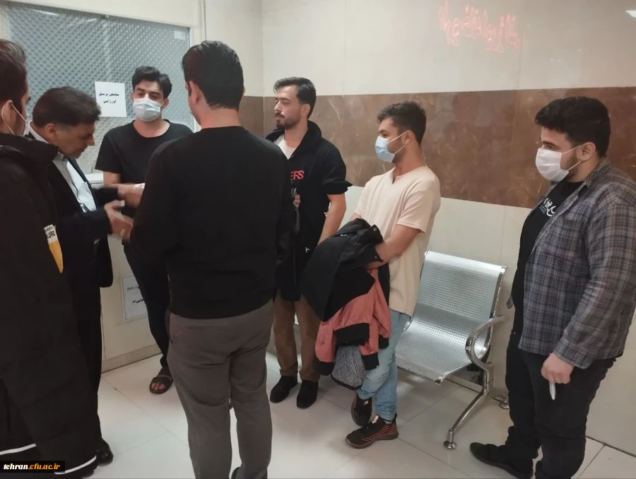 در حال حاضر حال عمومی تمامی دانشجویان مساعد است

 3