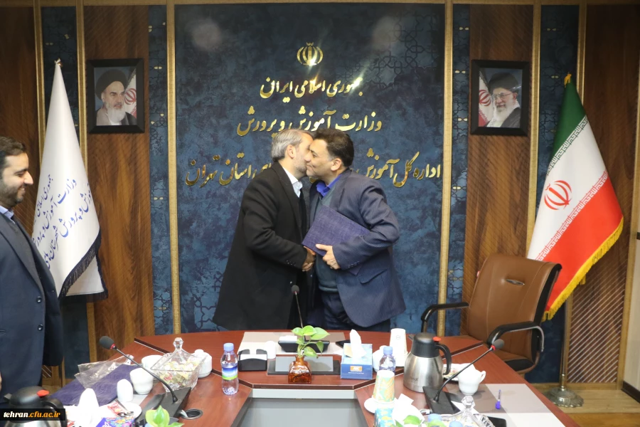 امضای تفاهم نامه واگذاری دو واحد آموزشی شهرستان دماوند به دانشگاه فرهنگیان استان تهران  3