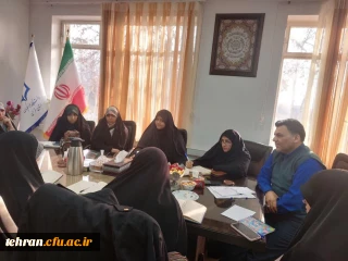 رئیس دانشگاه فرهنگیان استان تهران در نشست تخصصی با بسیج خواهران استان تهران:

جذب حداکثری دانشجومعلمان در فعالیت های فرهنگی و ارزشی مبنای کار باشد

