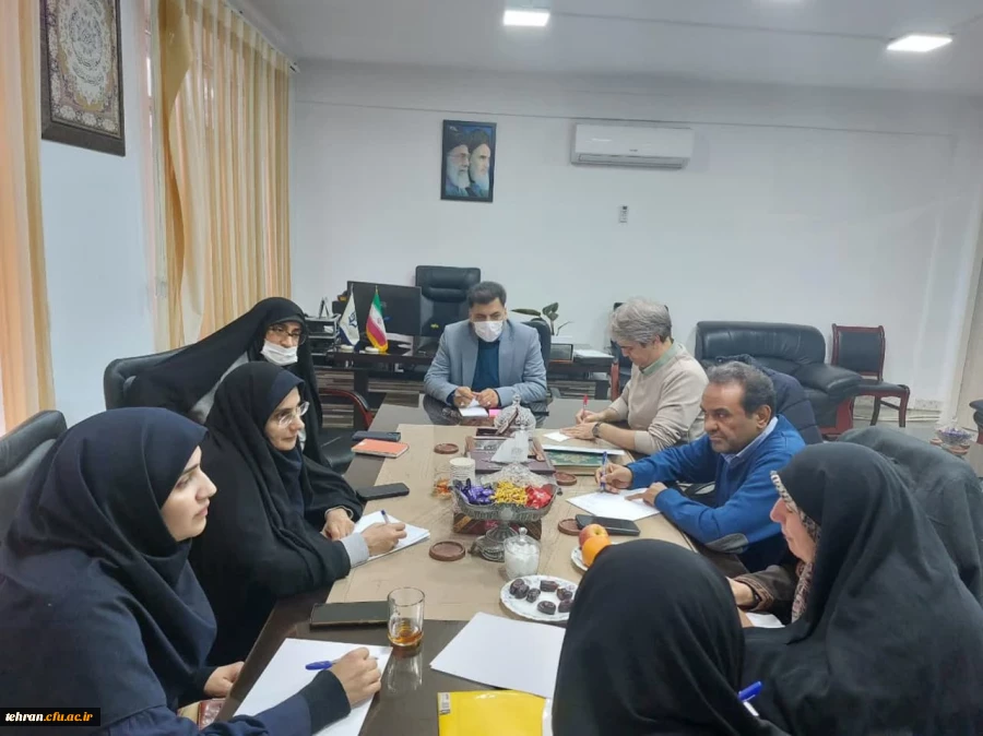 کار ورزی کارگاه عملی تربیت معلم است

 2