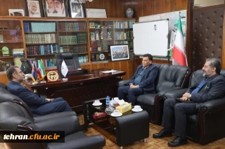 با هدف ارتقای کیفیت آموزشی پردیس ها و مراکز دانشگاه فرهنگیان صورت گرفت:

دیدار صمیمی رئیس دانشگاه فرهنگیان استان تهران با مدیرکل آموزش و پرورش شهر تهران

