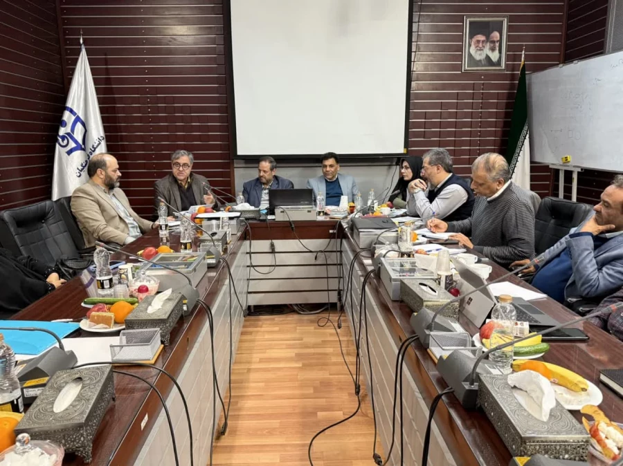 توکل و توجه به  خود سازی موجب اثربخشی برنامه های تربیتی و فرهنگی می شود 3