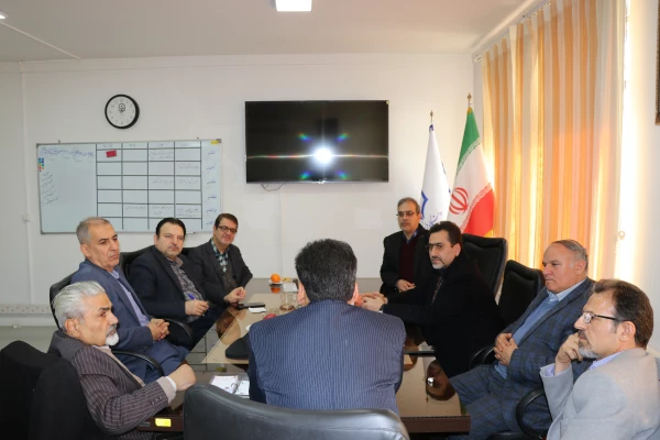 تربیت معلم دیروز و تربیت معلم امروز از نگاه اساتید و معلمان پیشکسوت  2