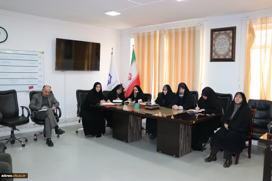 نشست هماهنگی اجلاسیه شهدای دانشجومعلم با حضور رئیس ستاد اجلاسیه برگزار شد. 5